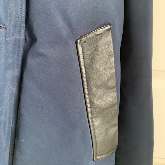 Hi I am selling my Power point winter coat! - Picture 7 of 7